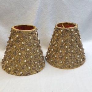 Lampshade H 6 in W  6 inches top W 3 in